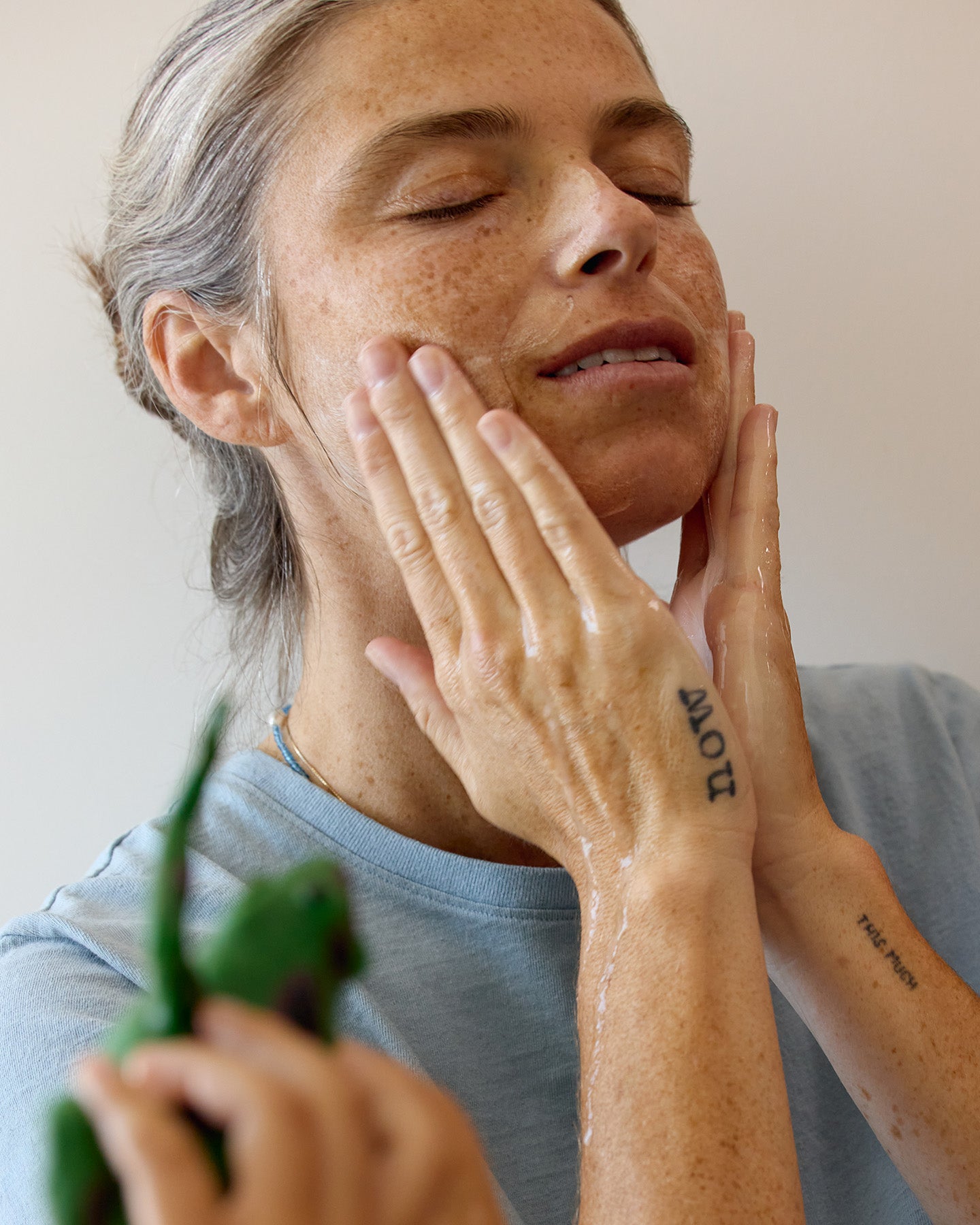 The Look Alive Exfoliator